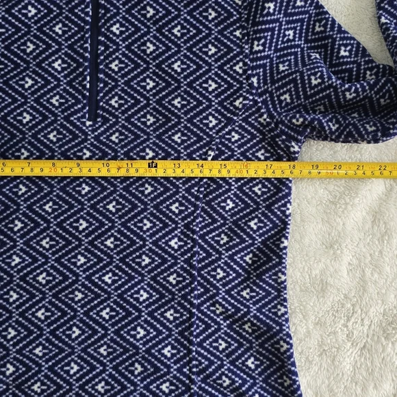Lands' End Blue Geometric Fair Isle Fleece Pullover Preppy Winter Chic Sz.Small - Picture 12 of 14